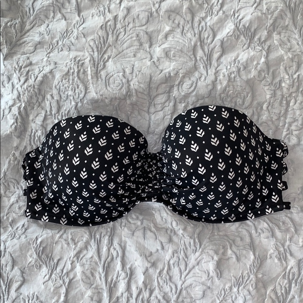 Strapless Underwire Swim Top